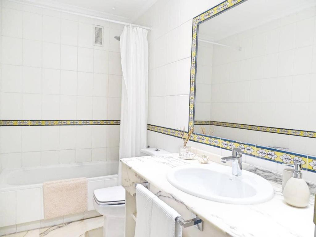 Beyourself By Sevillaluxurysuites Экстерьер фото